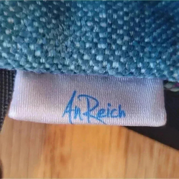 NWOT An Reich Teal Pouch - Picture 4 of 4